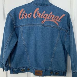 Sadie Robertson collection cropped jean jacket